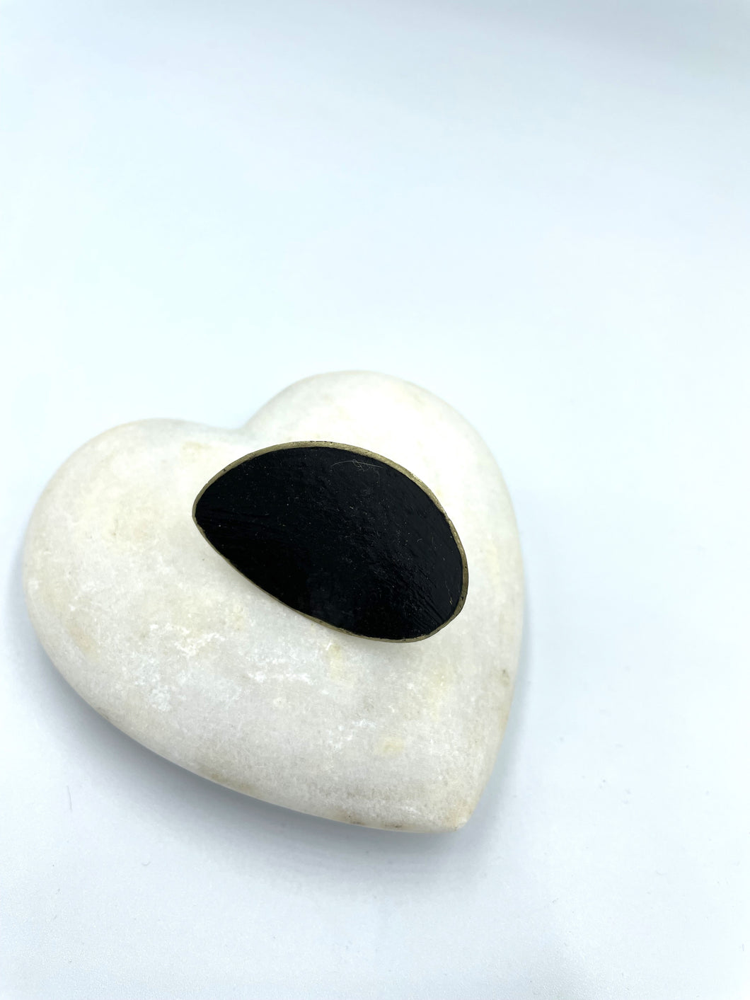 PEBBLE RING