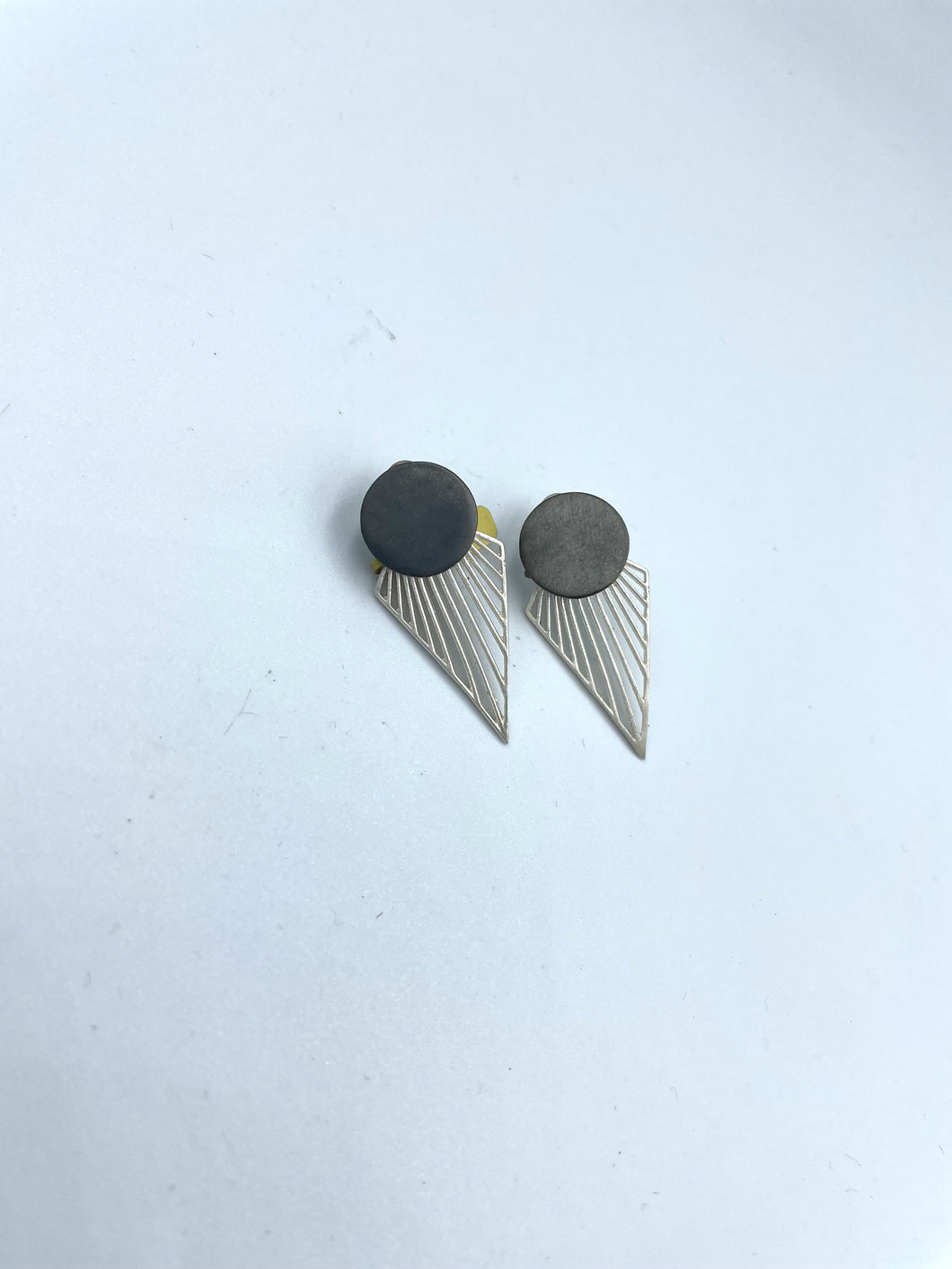 SISSY EARINGS